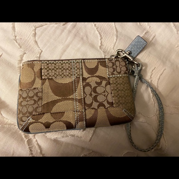 Coach Handbags - COACH Wallet